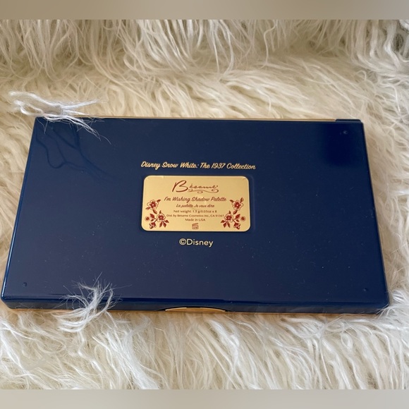 SALE Besame Disney Snow White The 1937 Collection I’m Wishing Palette New in box - Picture 5 of 8